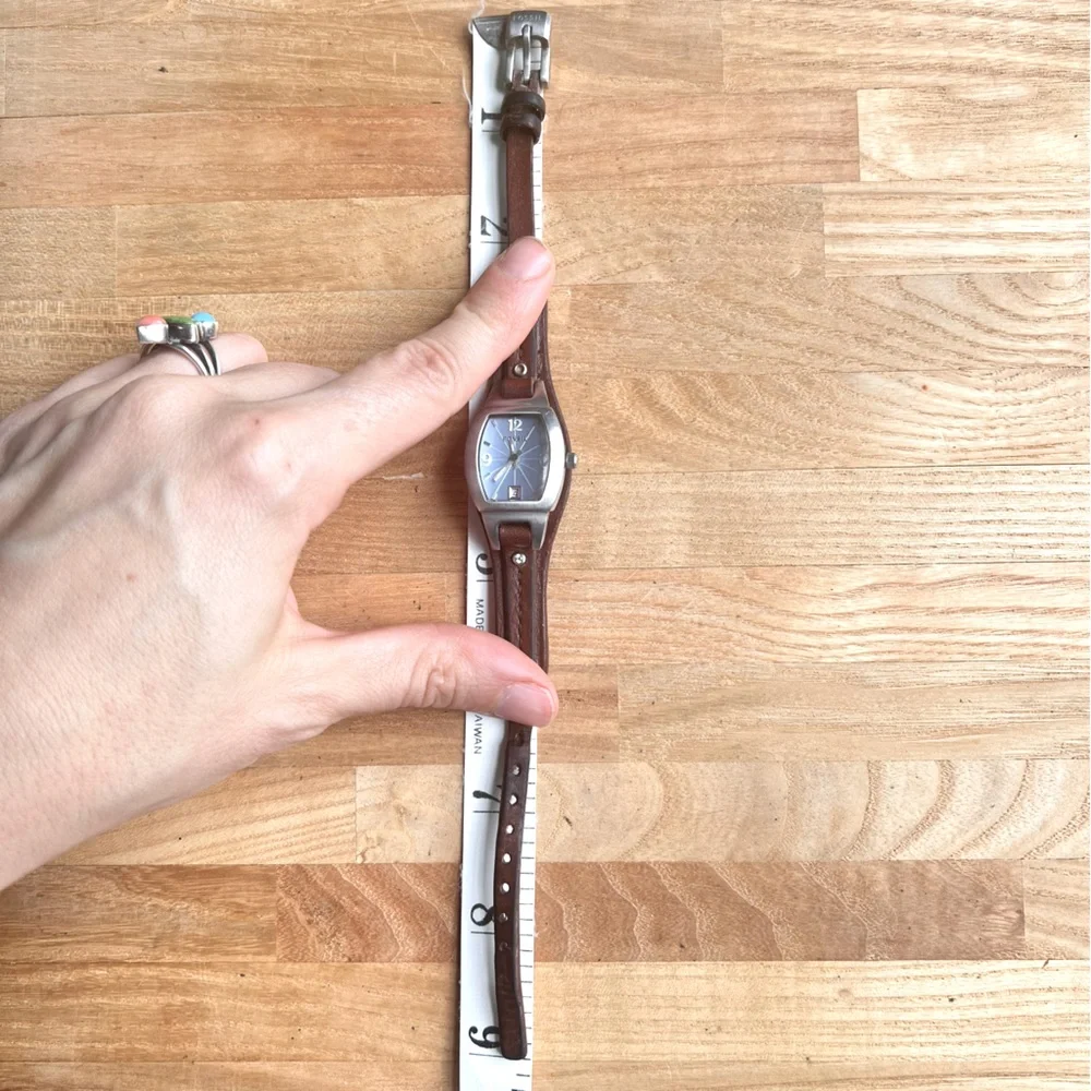 Fossil brand model